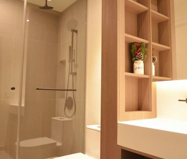 For Lease - 55 Charles Street Unit# #3209, Toronto, Ontario - Photo 3