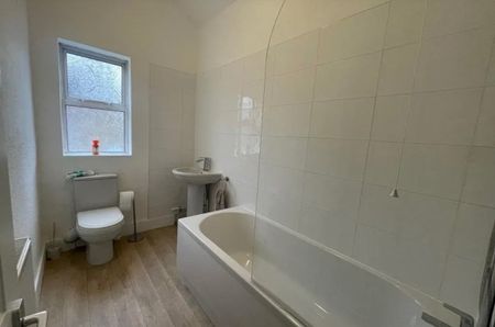 3 Bed Flat, Sylvan Avenue, N22 - Photo 5