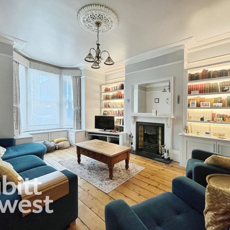 5 bedroom terraced house to rent - Photo 1