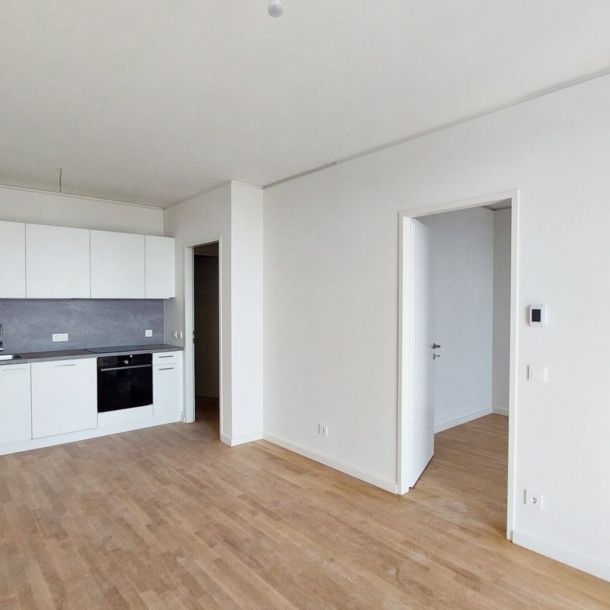 Modernes Wohnen mit Pool & Sauna – TOWER HOMES - Photo 1