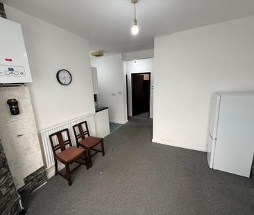 1 bedroom flat to rent - Photo 6