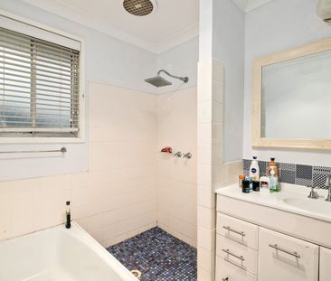 Neat & Tidy - Photo 5