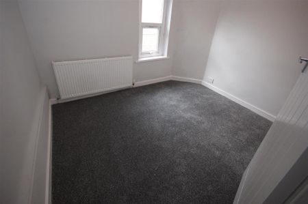 2 bedroom house to rent - Photo 2