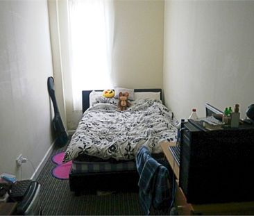 2 Bedroom Flat - Photo 5