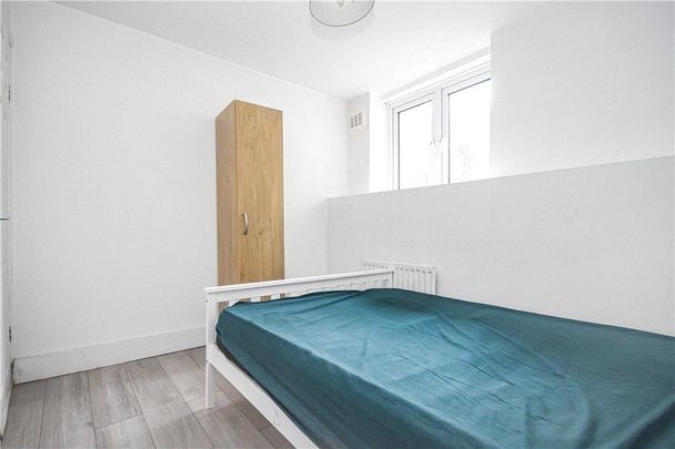 2 bedroom end of terrace house to rent - Photo 1