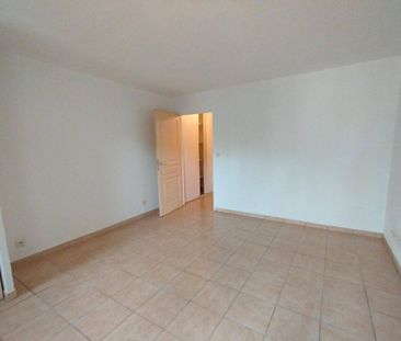 Location appartement 1 pièce 23.47 m² à Marseille 10e Arrondissemen... - Photo 3