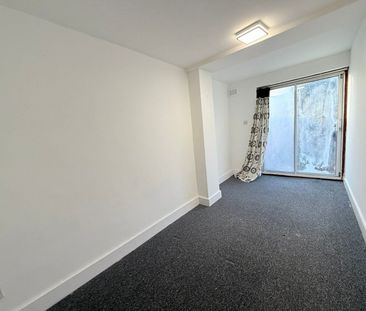 Two bedroom Ground Floor Flat close to seven king station-1850 - Photo 3