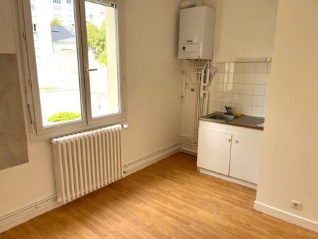 Location Appartement 2 pièces 47m² NANTES 44100 - Photo 2