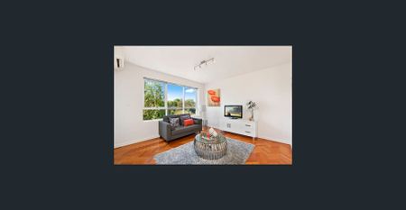 Light-Filled 1-Bedroom Gem in the Heart of Armadale - Photo 3