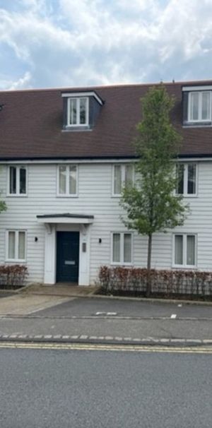 1 bed apartment to rent in High Street, Etchingham - Photo 1