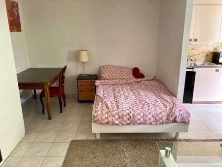 11/2 ROOM APARTMENT IN KIRCHBERG (BE), FURNISHED - Foto 3