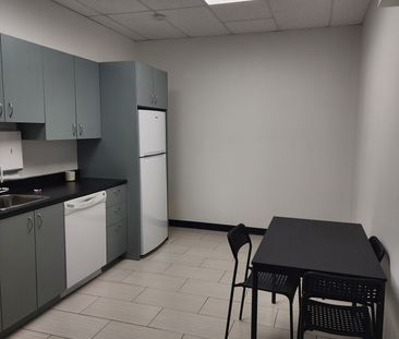 For Lease - 2111 Montreal Road Unit# 175, Manor Park - Cardinal Gle... - Photo 3