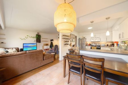 For Lease - 195 Bendamere Avenue, Hamilton, Ontario - Photo 4