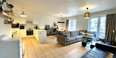 Appartement te huur in Zelzate voor € 775 met 2 slaapkamers - Foto 2