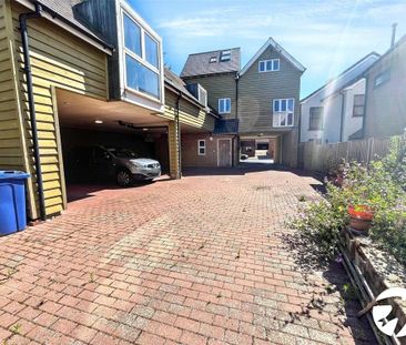 1 bedroom flat to rent - Photo 6