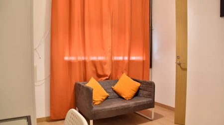 Gran Via de Ramón y Cajal, Valencia, Valencian Community 46007 - Photo 4