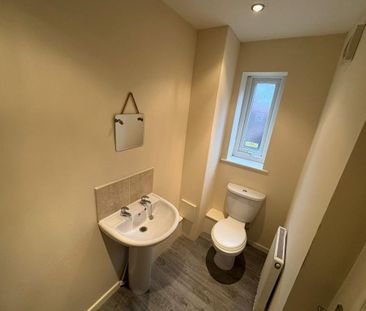 2 bedroom terraced house to rent - Photo 6