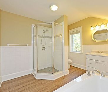 For Lease - 81 Chisholm Street, Oakville, Ontario - Photo 6