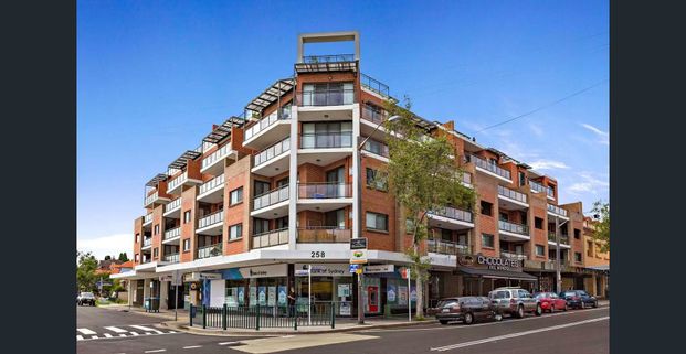 Contemporary and Convenient Living in the Heart of Burwood - Photo 1