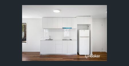 Newly Renovated 2 Bedroom Home - Available Now! - Photo 5