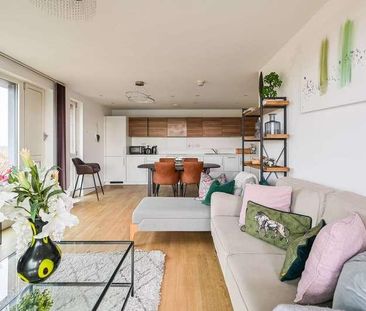 Jefferson Plaza, Bow, E3 - Photo 1