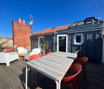 Location Appartement 3 pièces 48m² LA ROCHELLE 17000 - Photo 3