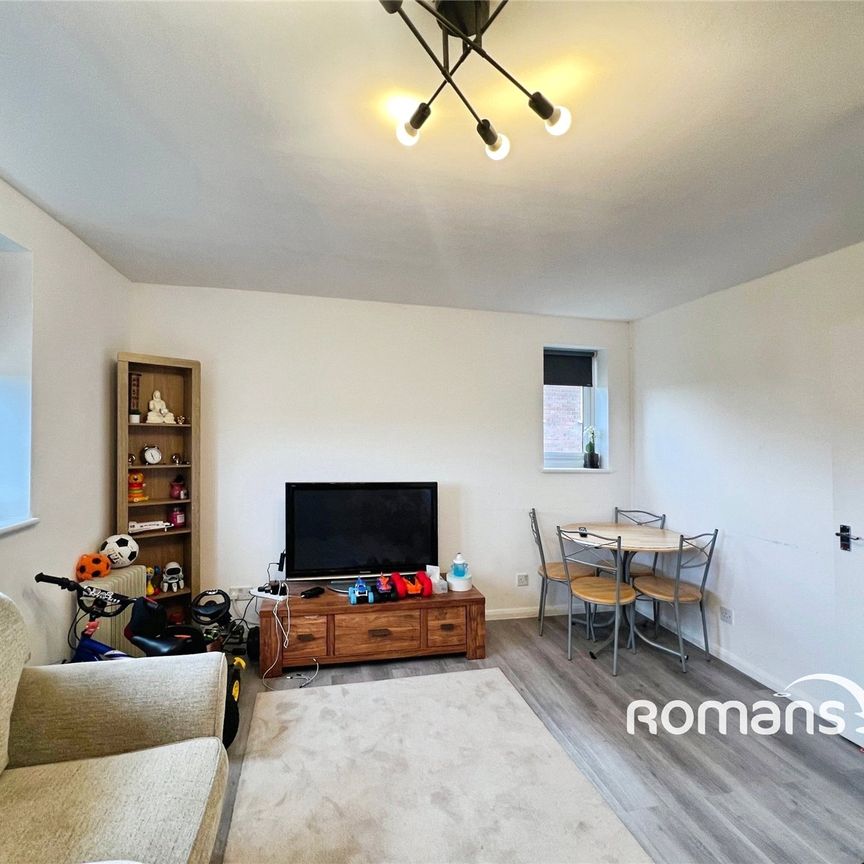 2 bedroom apartment to rent - Photo 1