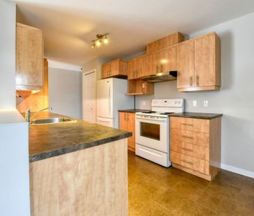 Appartement à louer - Laval (Laval-Ouest) - Photo 2