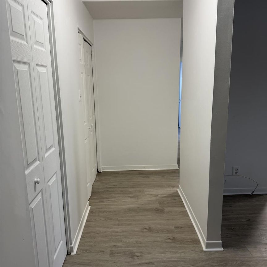 83 Rue Lucien-Brault (Hull) MONT-BLEU - Appartement 2 Chambres, Idéal Pour étudiants CEGEP - Photo 1