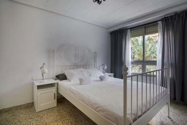 Carrer de la Barraca, Valencia, Valencian Community 46011 - Photo 1