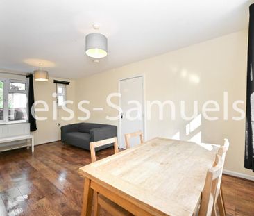 4 bedroom end of terrace house to rent - Photo 2