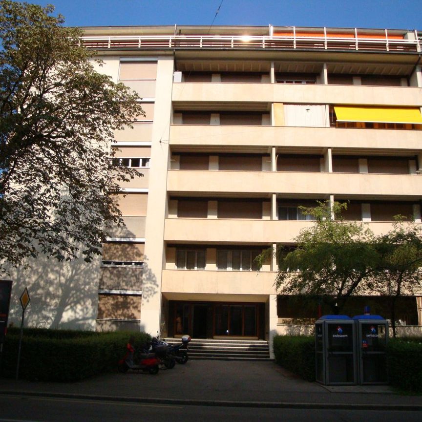 Appartement de 4.5 pièces dans le quartier de la Servette au 5ème étage - Photo 1