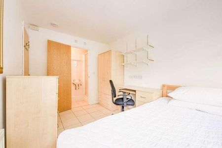 Somner Close, Canterbury, CT2 - Photo 4