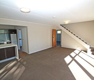5 Lombardy Place,Whalers Gate - Photo 1