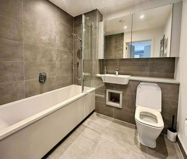 2 bedroom flat to rent - Photo 6