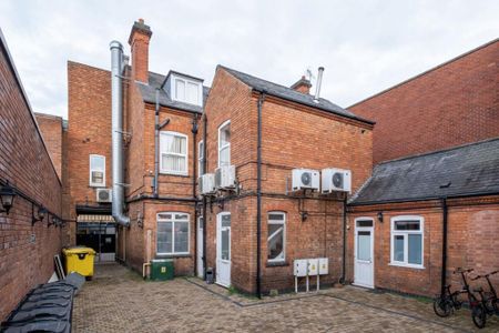 Market Street, Loughborough - Photo 4