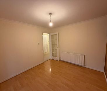 4 bedroom detached house to rent - Photo 6