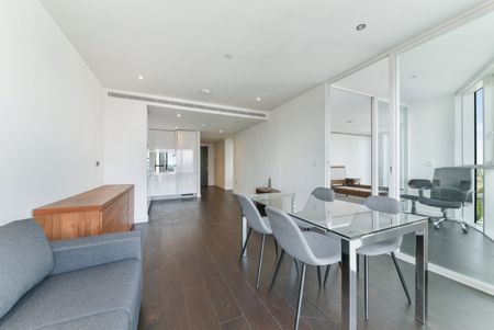 2 Bed Flat, Wandsworth Road, SW8 - Photo 5