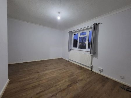 3 bedroom house to rent - Photo 2