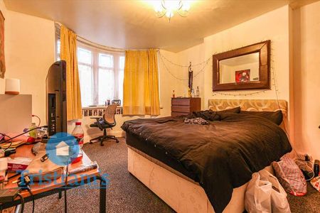 Leslie Road, Forest Fields, NG7 - Photo 3