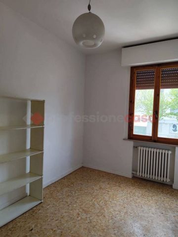 Trilocale viale Giuseppe Di Vittorio, Centro, Castelfiorentino - Photo 4
