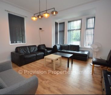 5 Bedroom Lets in Leeds - Photo 1