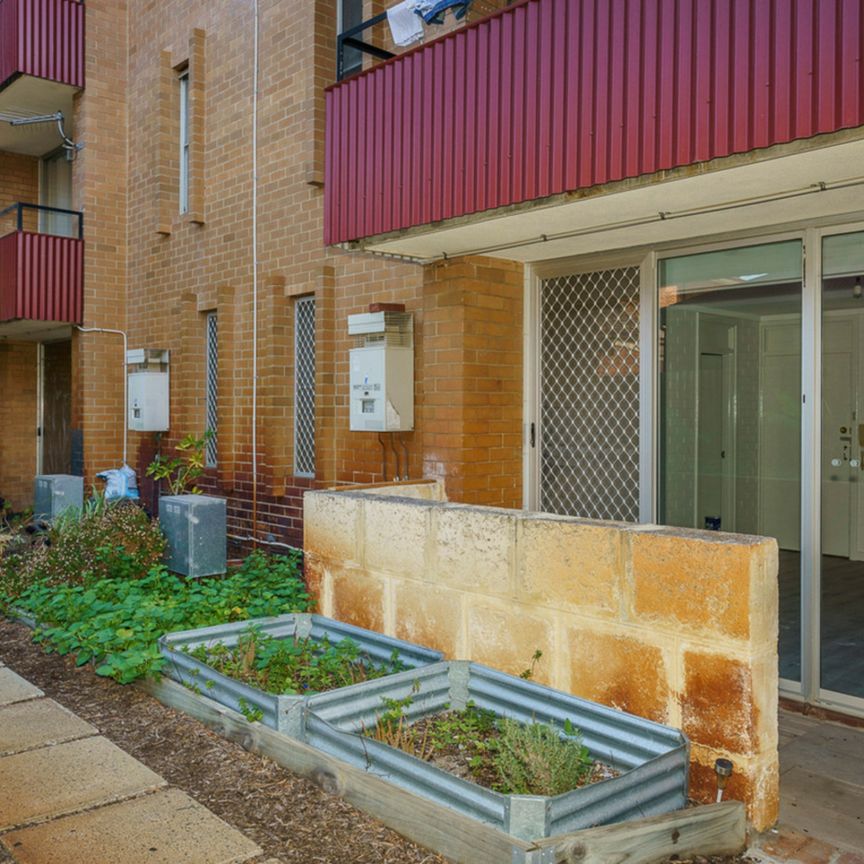 4/4 Bulwer Street, PERTH - Photo 1