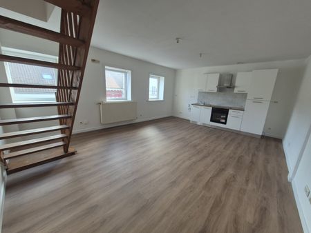 Location Appartement 3 pièces 51m² DENAIN 59220 - Photo 2