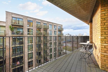 1 Bed Flat, Mercier Court, E16 - Photo 4