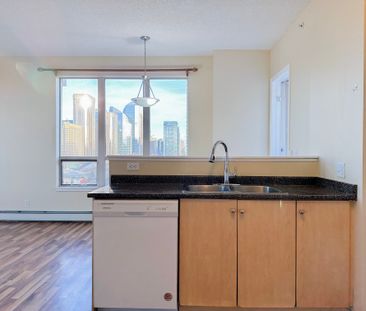2 Bed / 2 Bath Apartment In Vantage Pointe | Parking | In Suite Lau... - Photo 1