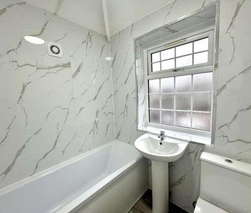 Balmoral Drive, Hayes, UB4 - Photo 5