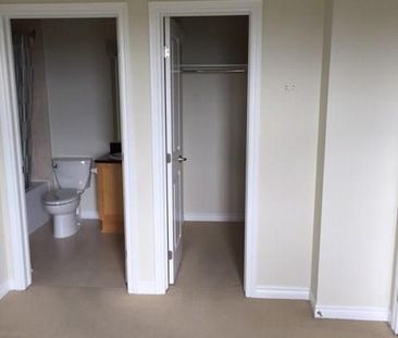 For Lease - 314 Central Park Drive Unit# 1010, Carlington - Central... - Photo 2