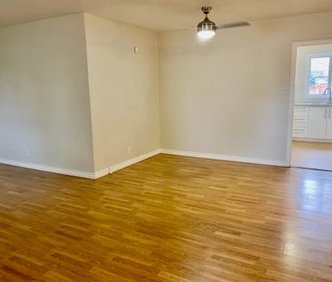 Edmonton Unfurnished house Rental in Northwest - Family Friendly ho... - Photo 2
