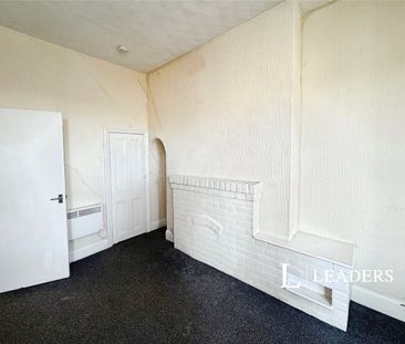 2 bedroom apartment to rent Regent Road, Great Yarmouth, NR30 - Photo 1